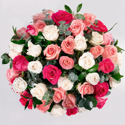 Arreglo de 50 Rosas Combinadas