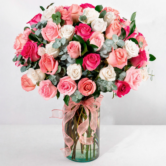 Arreglo de 50 Rosas Combinadas